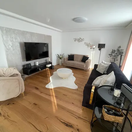 Ferienhaus Linz Holiday home *